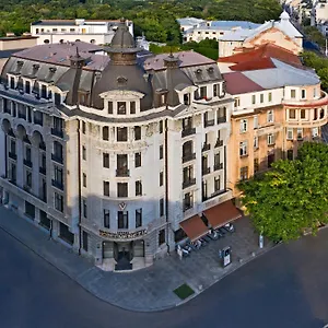 4* מלון Venezia By Zeus International